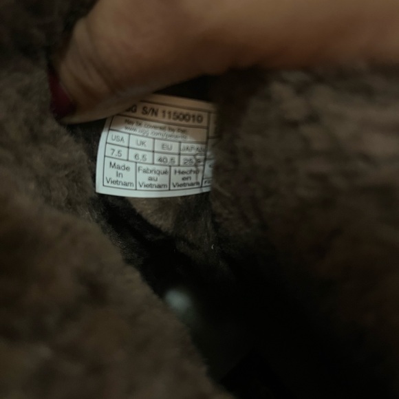 ugg boots - Picture 4 of 5